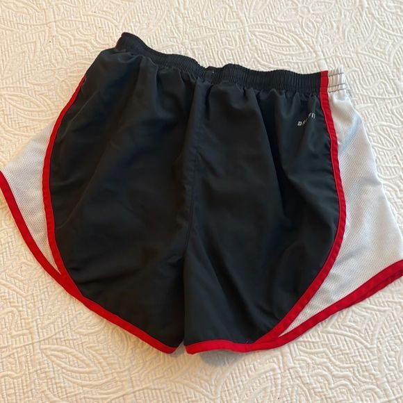 Nike Dri- Fit Georgia Shorts - S (4-6) - Picture 4 of 6